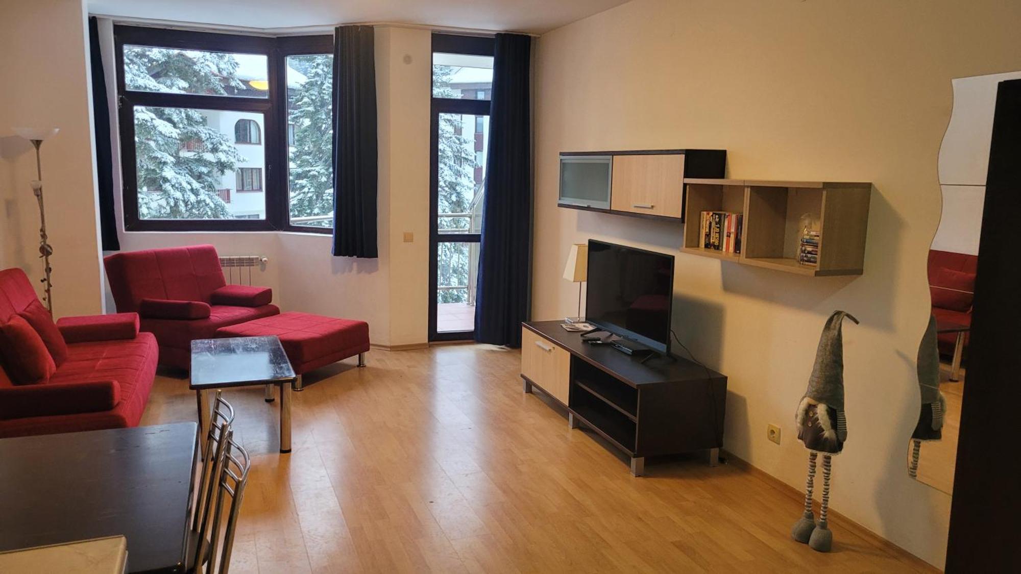 בורובץ Flora Apartments Tmf מראה חיצוני תמונה
